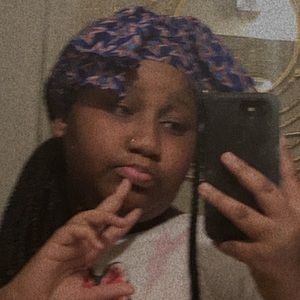 Meet your Posher, Shaniya